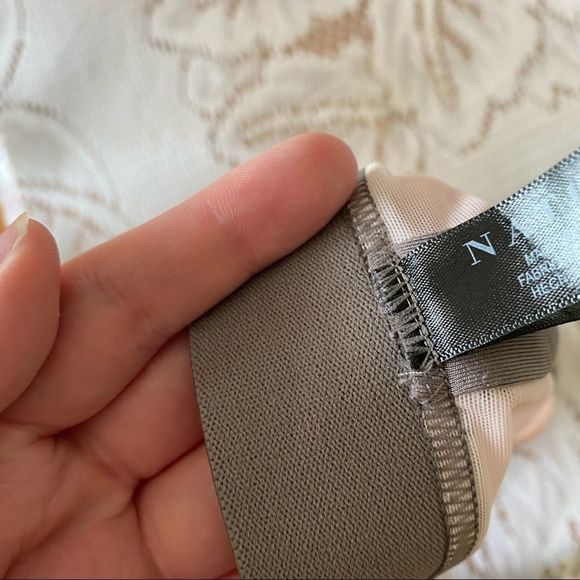 Natori • Gravity Racerback Low Impact Sports Bra in Slate Gray/Pink - Picture 10 of 10